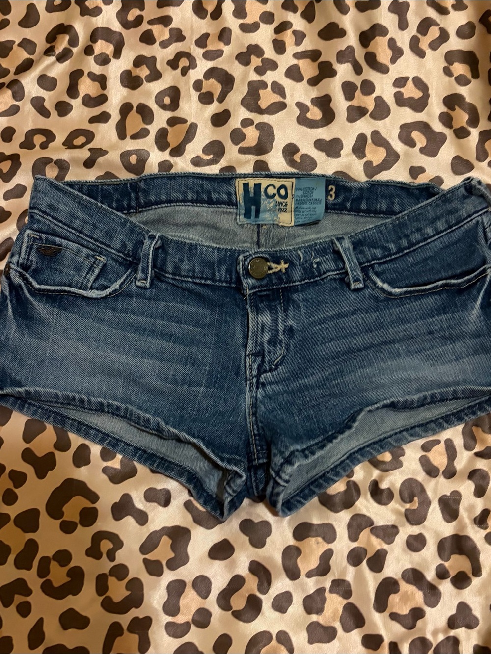 Y2k Vintage Hollister Dark Blue Denim Low-Rise Cutoff Shorts